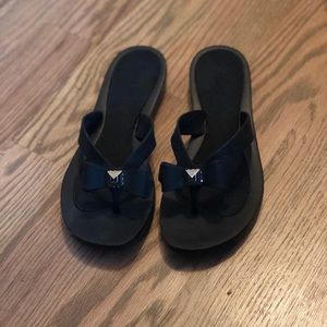 Black GUESS bow sandals